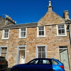 Elie, 23-25 South Street