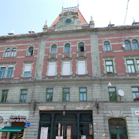 Grandes halles de Klauzál tér