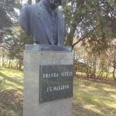 Památník TGM v Oseku