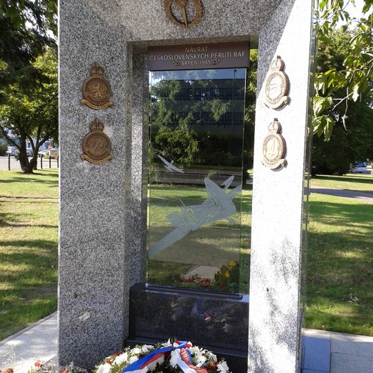 Monument to RAF Czechoslovak squadrons Prague - Ruzyně