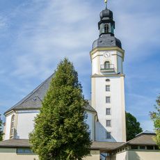 Dorfkirche Pretzschendorf, einschl. Kirchhof, Kriegerdenkmal Zur Kirche 12a