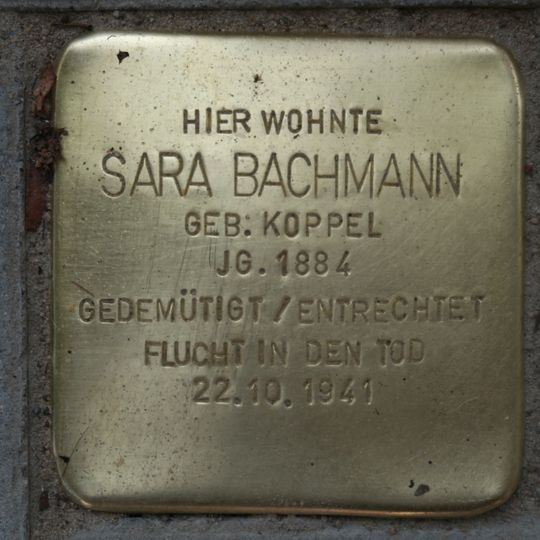 Stolperstein en memoria de Sara Bachmann