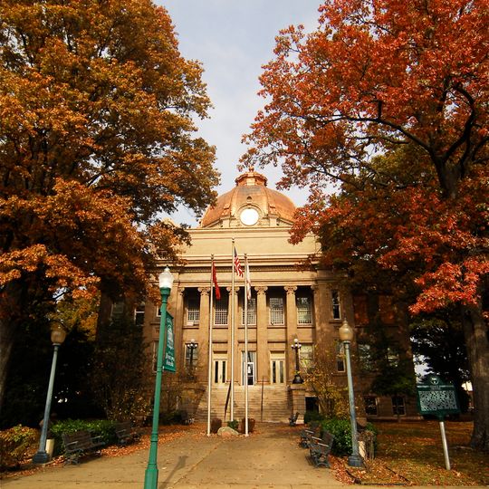 Mississippi County Courthouse