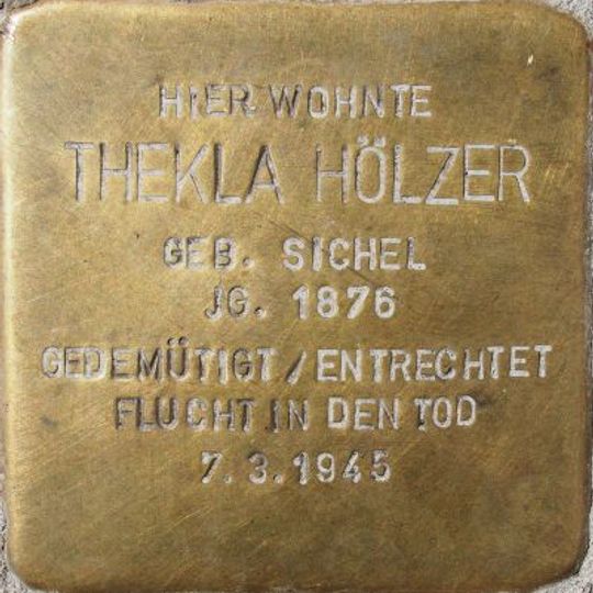Stolperstein dedicated to Thekla Hölzer