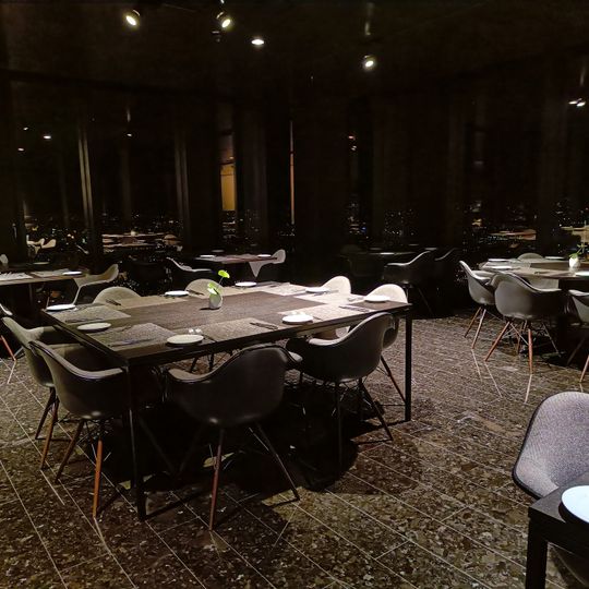 57 Restaurant & Lounge