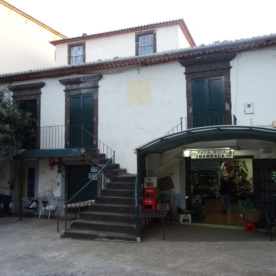 Edifício na rua do Castanheiro, n.º 31