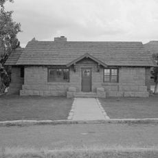 Saddlehorn Caretaker's Residence
