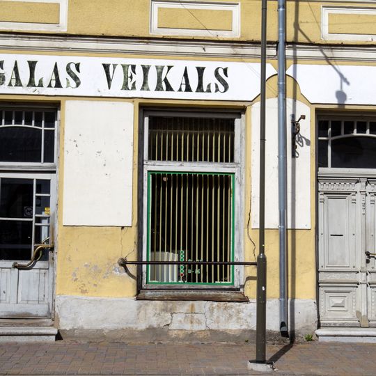 Exterior doors at Liepājas iela 25, Kuldīga