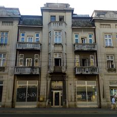 Зграда у Ул. Станка Пауновића 7 (Генерала Милојка Лешјанина 7) у Нишу