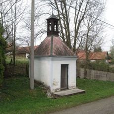 Kaple ve Lhotě