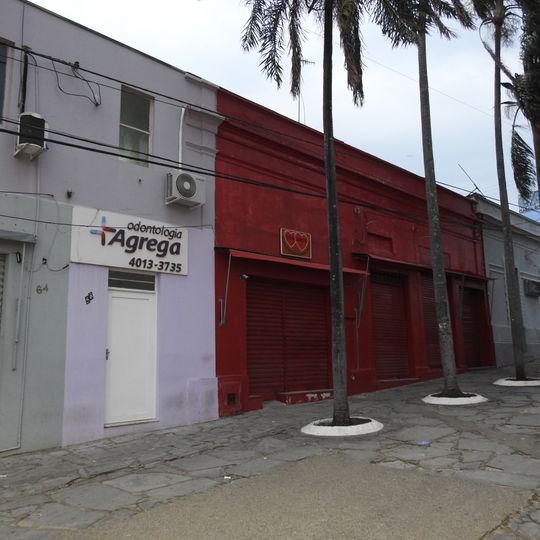 Imóvel à Praça da Bandeira, nº 50