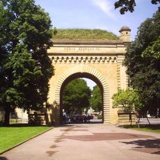 Porte Serpenoise