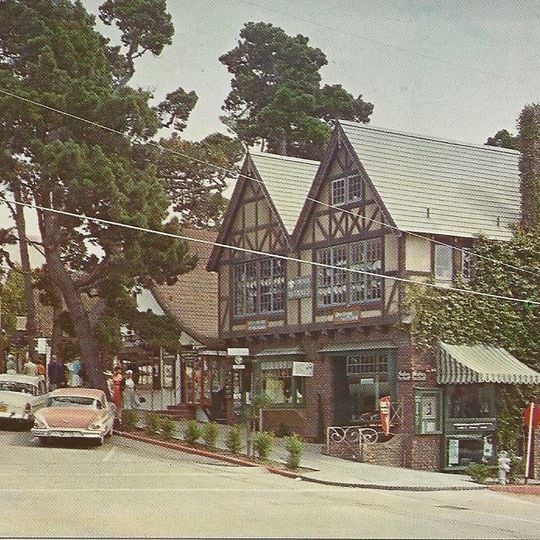 Amelia Gates Building