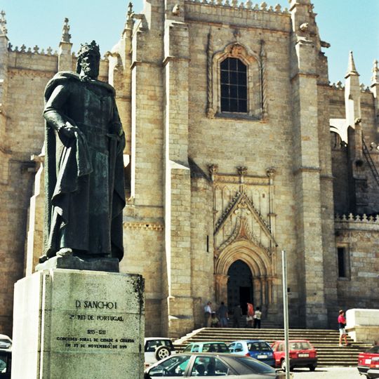 Estátua de D. Sancho I