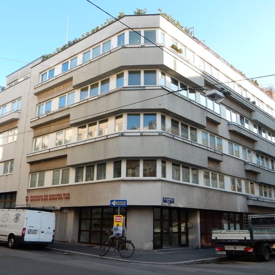 Wohnhausanlage Leopold-Ernst-Gasse 22