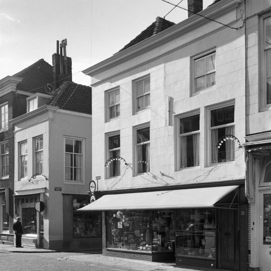 Langeviele 24, Middelburg