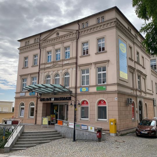 Wohnhaus in halboffener Bebauung Weinkellerstraße 28