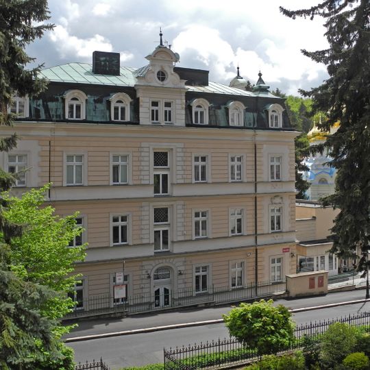 White Cross Spa House