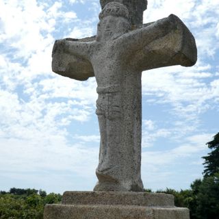 Croix de la Chapelle Sainte-Barbe de Plouharnel