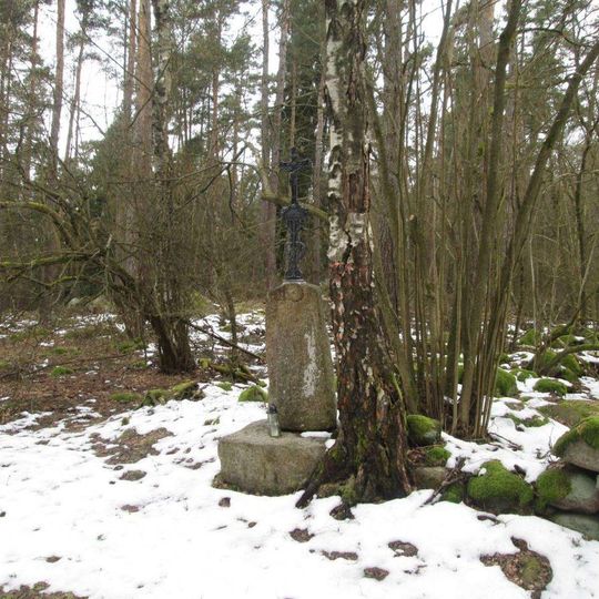 Kříž jihozápadně od Horní Vísky