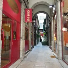 Passages