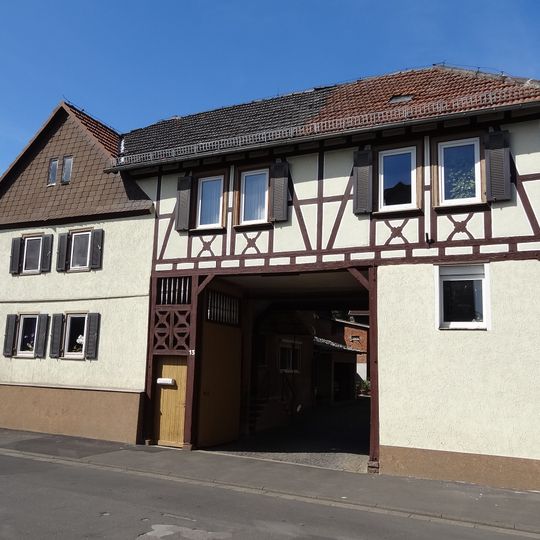 Münzenberger Straße 13