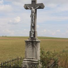 Kříž u cesty východně od Kožichovic