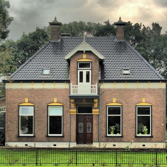 Boerderij in traditionele stijl met Jugendstil-elementen