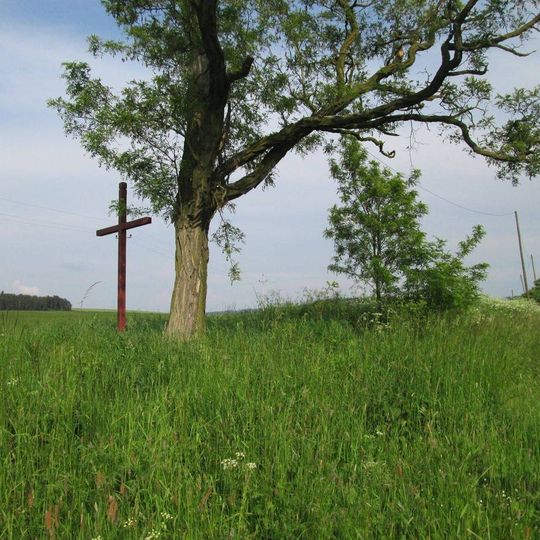 Kříž severně od Olešné