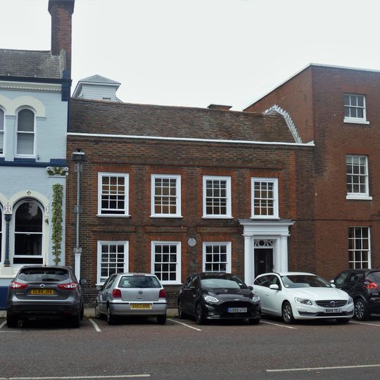 18, Court Street