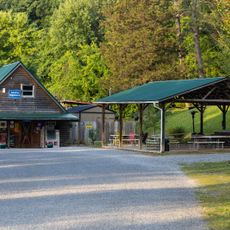 Raccoon Mountain Caverns