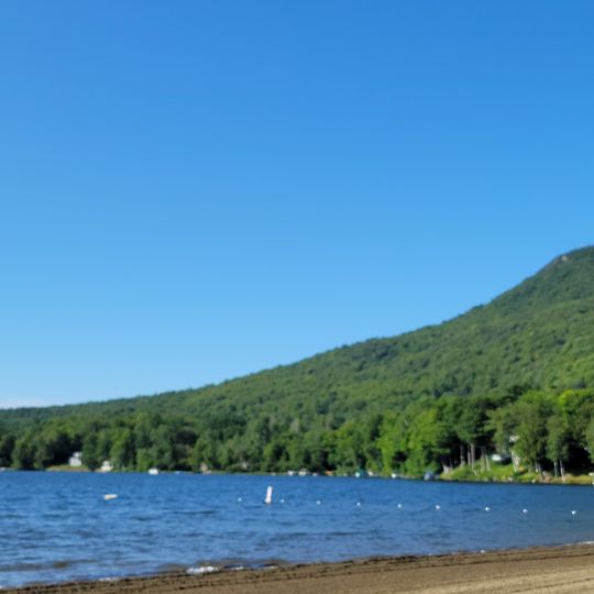 Lake Elmore Beach