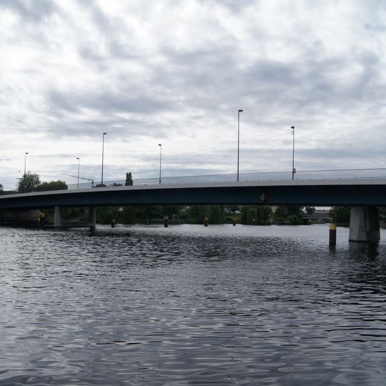 Nordhafenbrücke