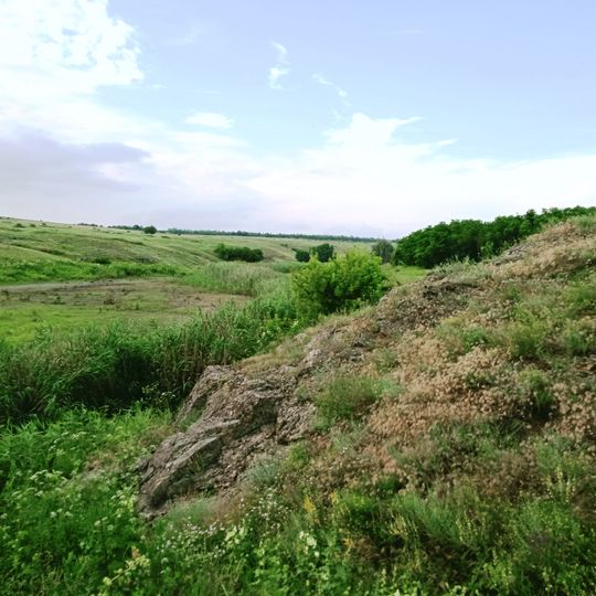 Horn ridge of rocky placers