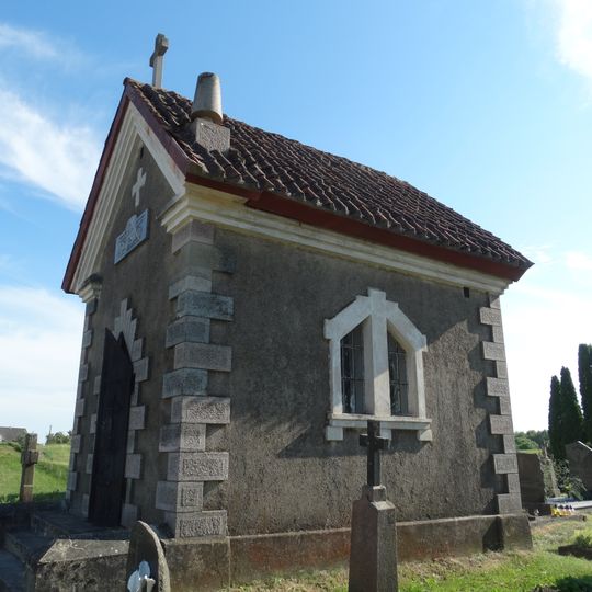Paliepiai cemetery chapel