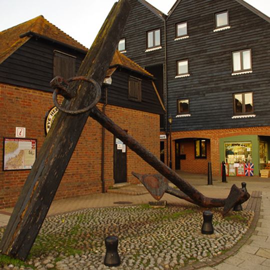 A 3-ton Admiralty patent anchor from about 1530, recovered from Rye Bay five miles south east of the harbour entrance in 1993, and probably from a large man o' war. Reconstructed in 1994 by members of the Hastings Sub Aqua Association.