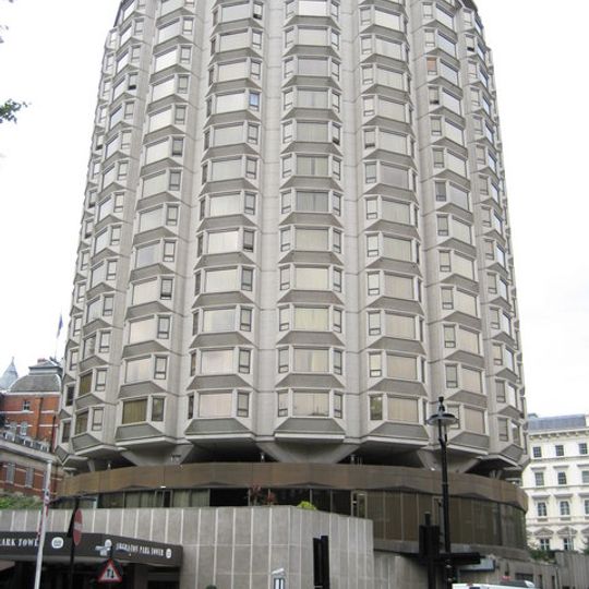 Sheraton Park Tower Hotel
