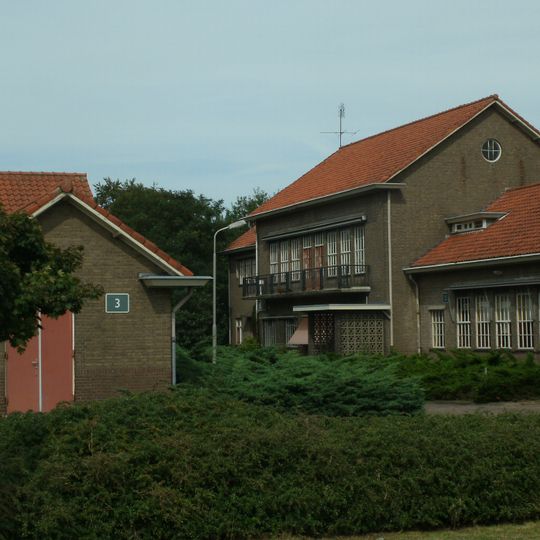 Kazernegebouw