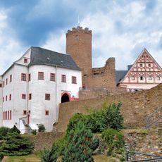 Burg mit Toranlage, Brücke und Burgmauern (siehe Sachgesamtheitsliste ID 09305763, Schloßberg 1) Schloßberg 1
