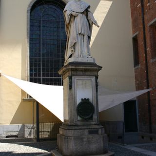 Monument to Federico Borromeo