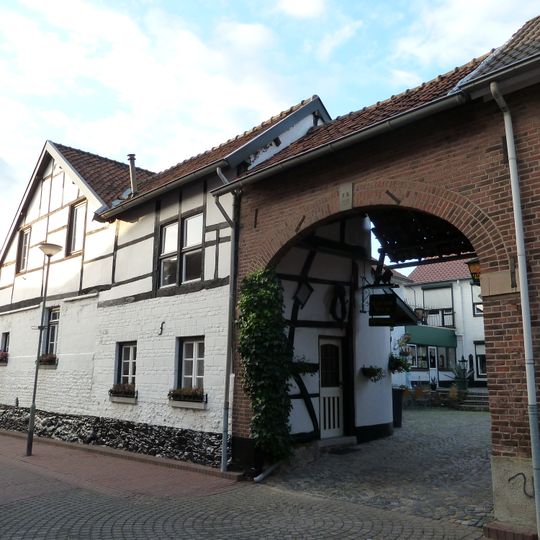 Dorpstraat 10, Sint Geertruid