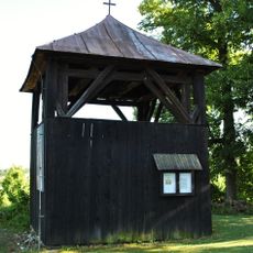Kostol sv. Michala s areálom, zvonica drevená