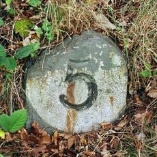 Milestone, Ravenstone Hotel