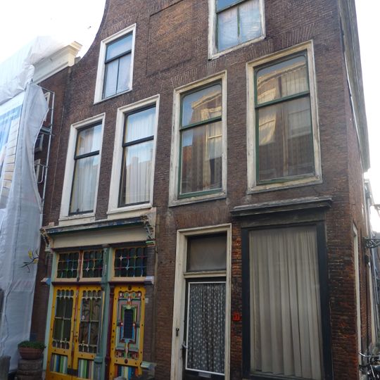 Nieuwsteeg 17, Leiden