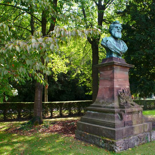 Buste de Victor Nessler du Parc de l'Orangerie de Strasbourg