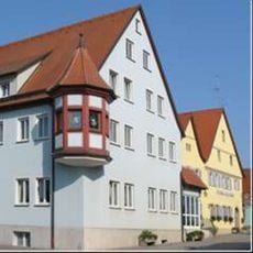 Schloßstraße 4