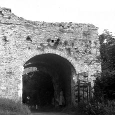 Land Gate The Pipewell