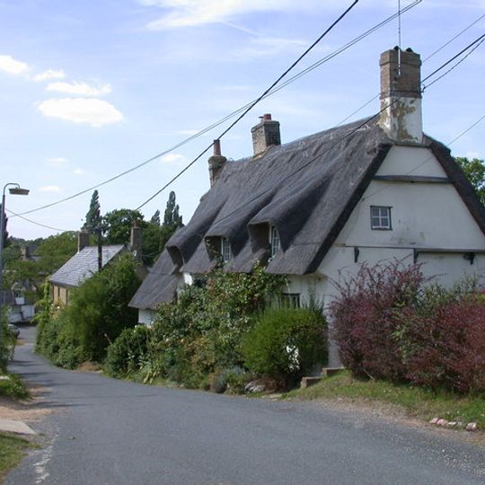 3 And 5, The Causeway