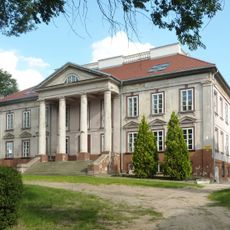 Palace in Lubraniec
