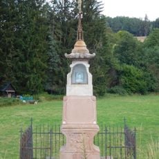 Wayside cross in Vrchlabská street